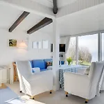 Orwik - 30m From The Sea By Interhome *