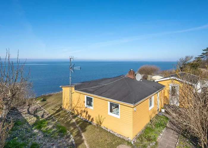 Hébergement de vacances Orwik - 30m From The Sea By Interhome